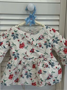 Janie and Jack girls White Floral Peplum Top - Red & Blue Flower Print